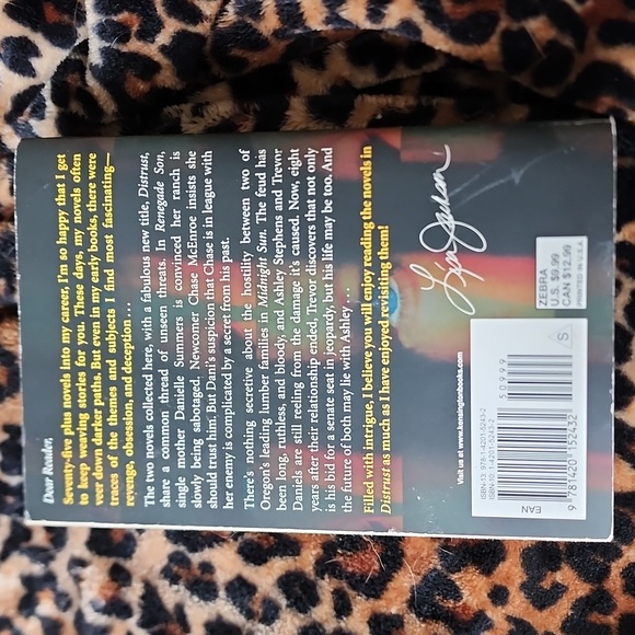 DISTRUST by Lisa Jackson - Picture 2 of 7